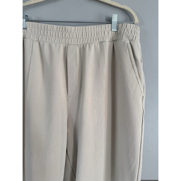 Old Navy Women's High Waisted Dynamic Fleece Wide Leg Pants Size 2XL - Picture 3 of 8
